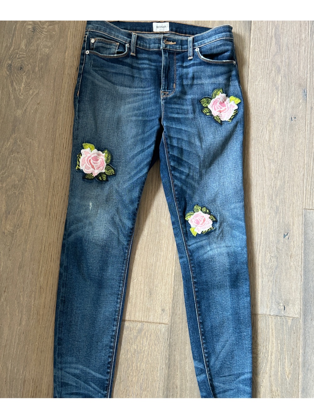 Hudson Nico skinny Jeans Sz 28 Distressed Denim Pink Rose Embroidery raw hem